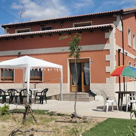 Chalet De Artistas Vadocondes Екстериор снимка